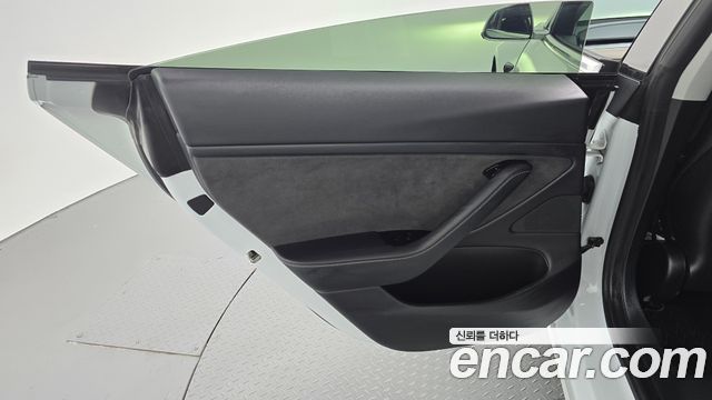 Tesla Model 3 2020 — photo 15