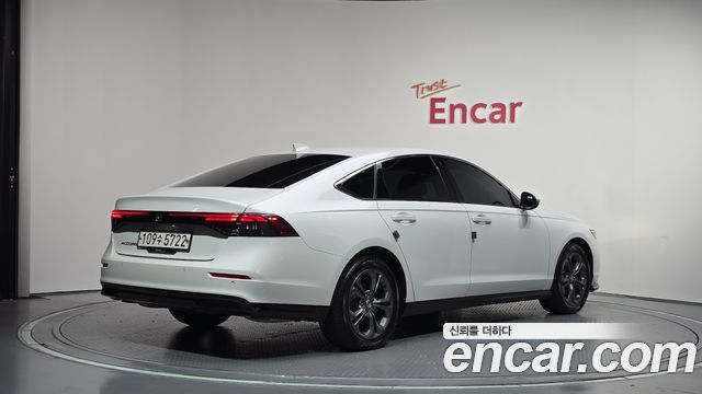 Honda Accord 2024 — photo 2