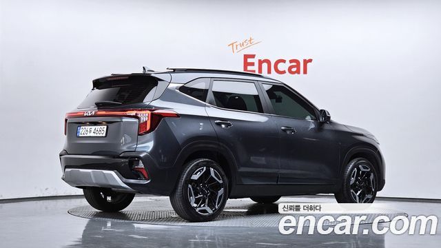 Kia Seltos 2024 — photo 2