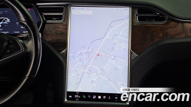 Tesla Model S 2017 — photo 14