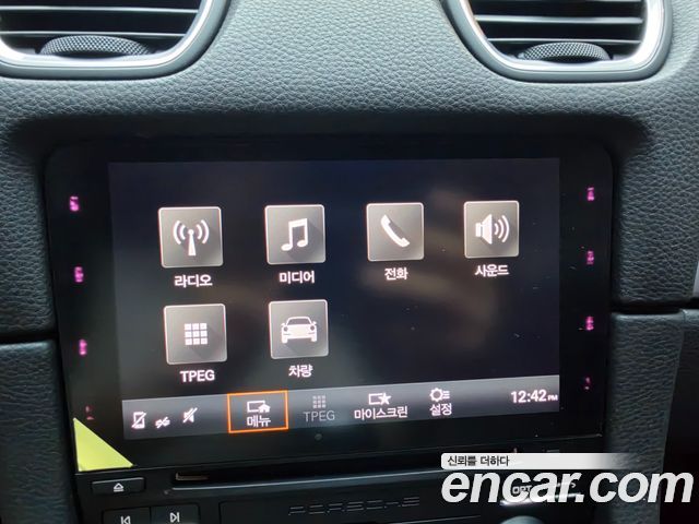 Porsche 718 2018 — photo 13