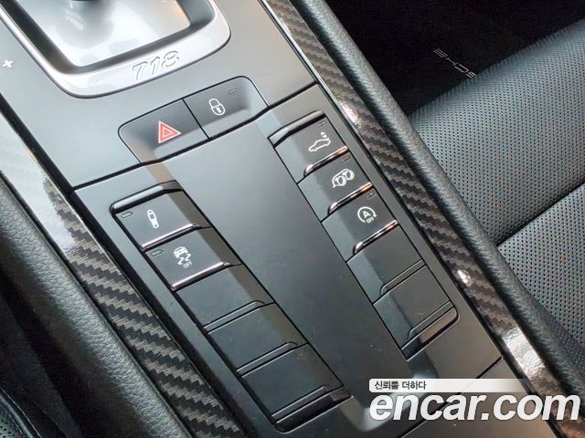 Porsche 718 2018 — photo 15