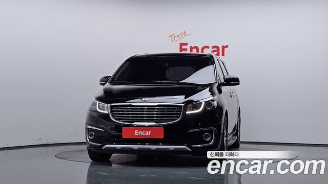 Kia Canival 2018 — photo 3