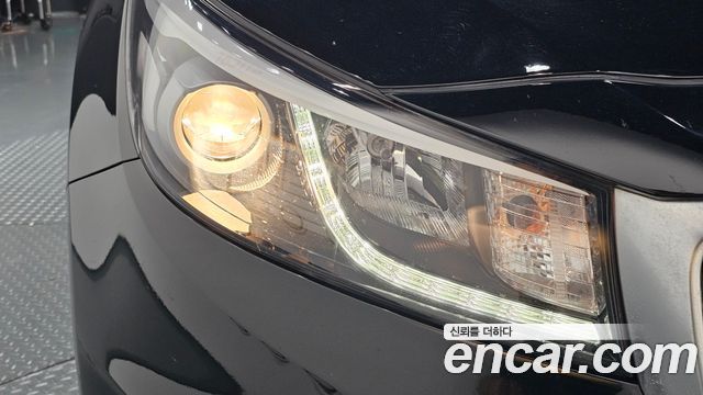 Kia Canival 2018 — photo 8