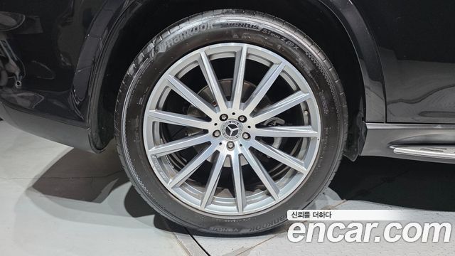 Mercedes-Benz GLS-Class 2020 — photo 5