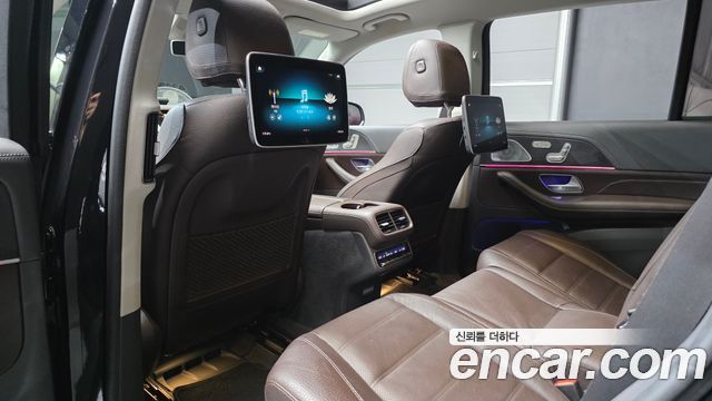 Mercedes-Benz GLS-Class 2020 — photo 23