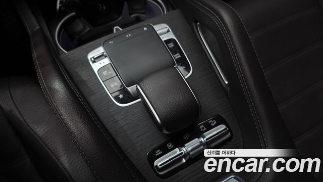 Mercedes-Benz GLS-Class 2020 — photo 24