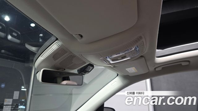 Mercedes-Benz GLS-Class 2020 — photo 28