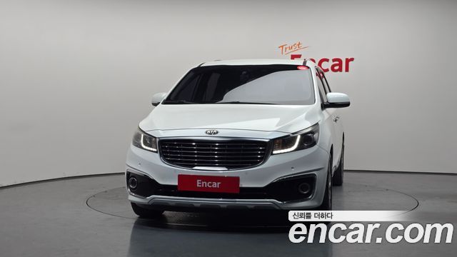 Kia Canival 2015 — photo 3