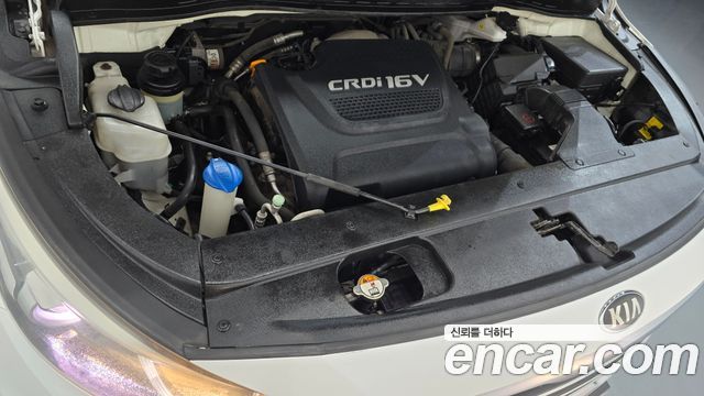Kia Canival 2015 — photo 6