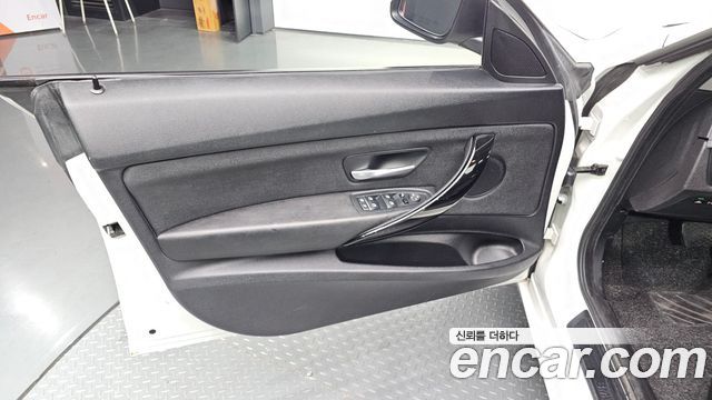 BMW Gran Turismo 2018 — photo 14