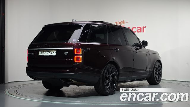 Land Rover Range Rover 2018 — photo 2