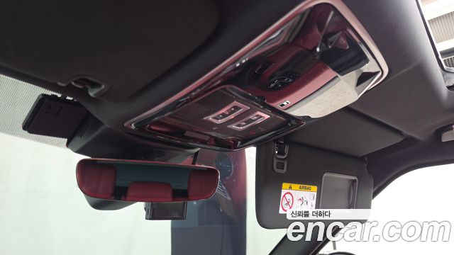 Land Rover Range Rover 2018 — photo 17