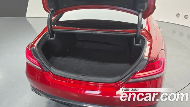 Genesis G70 2018 — photo 26