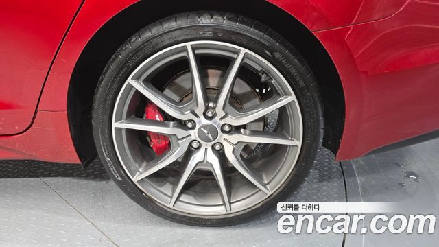 Genesis G70 2018 — photo 7