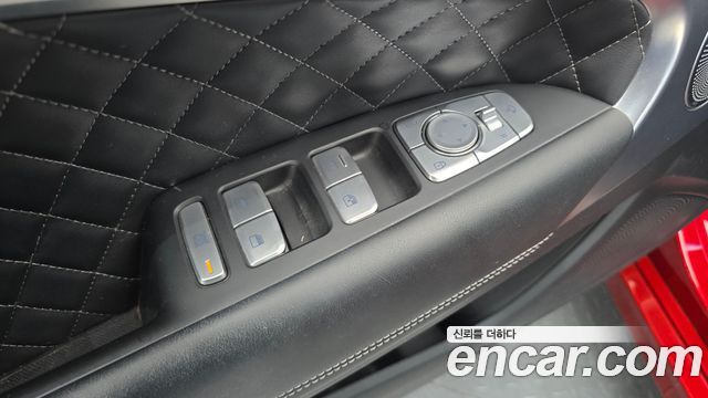 Genesis G70 2018 — photo 29