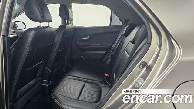 Kia morning 2012 — photo 16