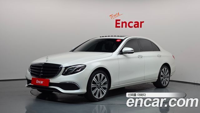 Mercedes-Benz E-Class 2018 — photo 1