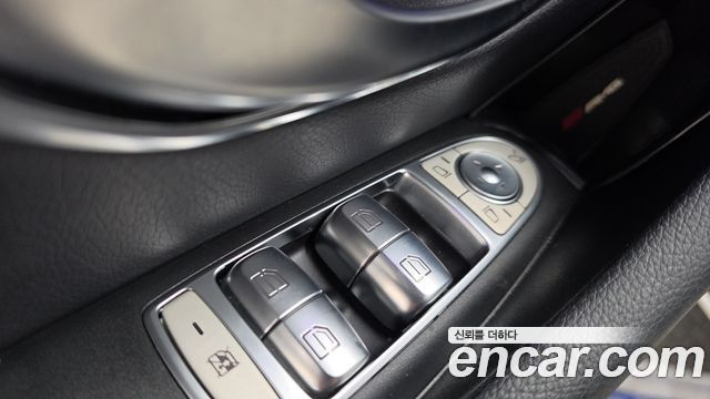 Mercedes-Benz E-Class 2018 — photo 29