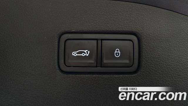 Genesis G70 2023 — photo 37