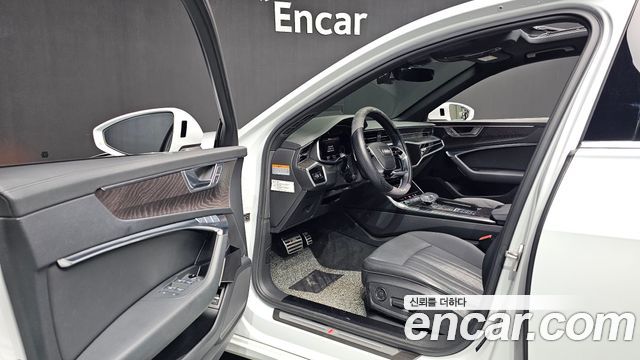 Audi A6 2023 — photo 13