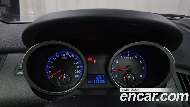 Hyundai Genesis 2010 — photo 11
