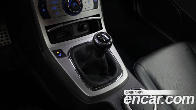 Hyundai Genesis 2010 — photo 12