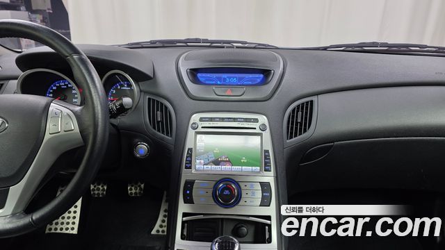 Hyundai Genesis 2010 — photo 20