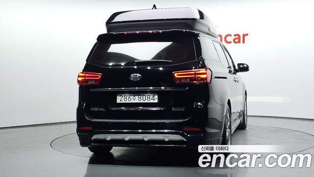 Kia Canival 2019 — photo 4