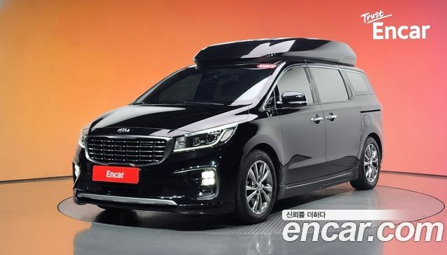 Kia Canival 2019 — photo 1