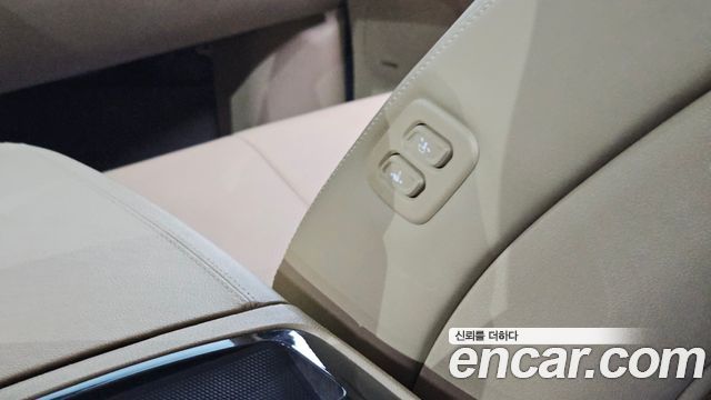 Kia Canival 2019 — photo 27