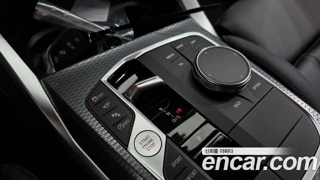 BMW 4-Series 2025 — photo 9