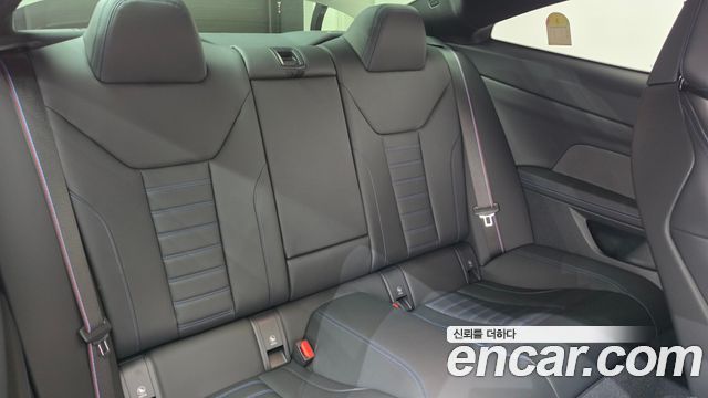 BMW 4-Series 2025 — photo 11