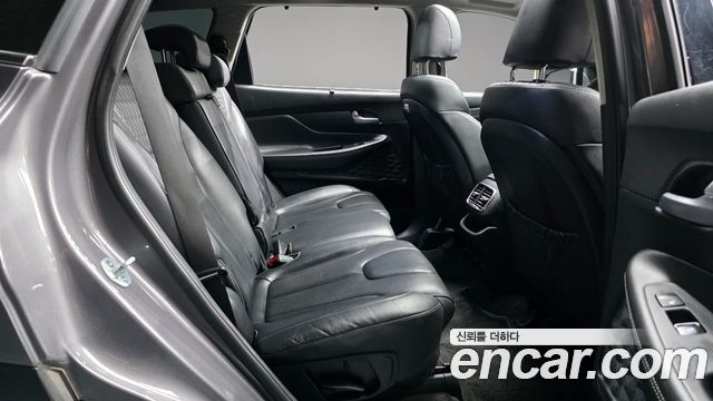Hyundai Santafe 2020 — photo 11