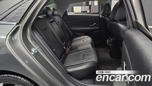 Hyundai AVANTE 2024 — photo 18