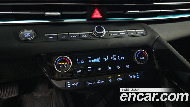 Hyundai AVANTE 2024 — photo 25