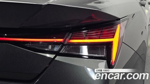 Hyundai AVANTE 2024 — photo 9