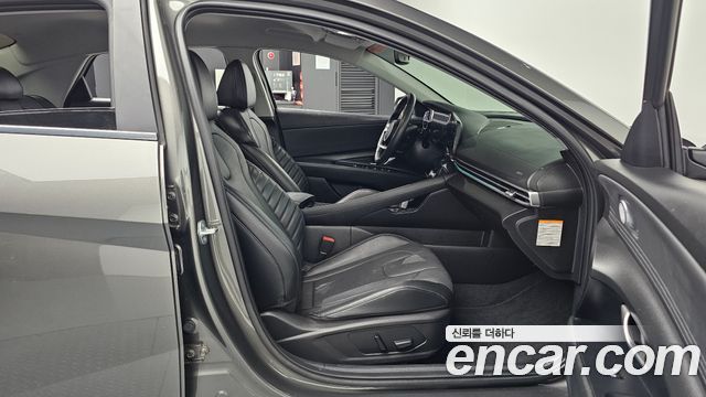 Hyundai AVANTE 2024 — photo 16