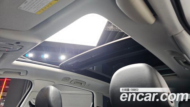 Audi Q7 2019 — photo 30