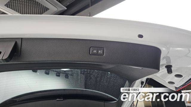 Audi Q7 2019 — photo 31