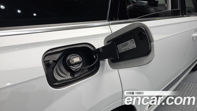 Audi Q7 2019 — photo 33