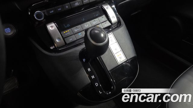 Hyundai Casper 2023 — photo 12