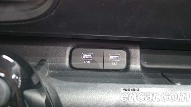 Hyundai Casper 2023 — photo 19