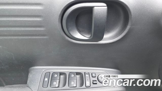 Hyundai Casper 2023 — photo 25