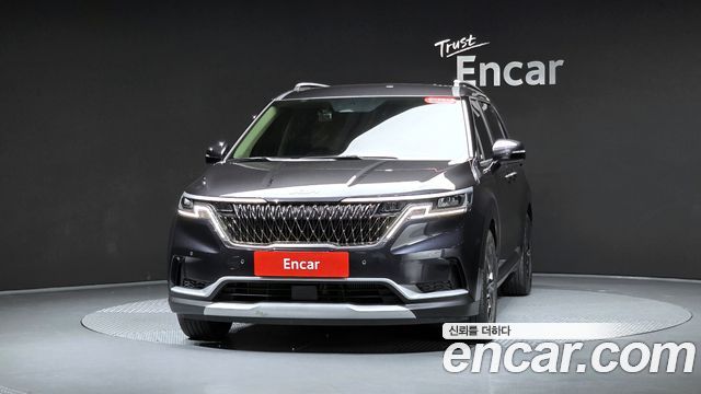 Kia Canival 2022 — photo 3