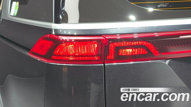 Kia Canival 2022 — photo 9