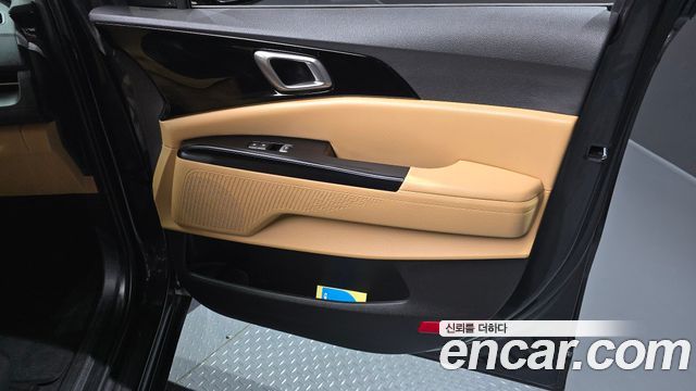Kia Canival 2022 — photo 14