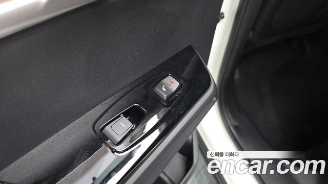 KG Mobility Torres 2025 — photo 25
