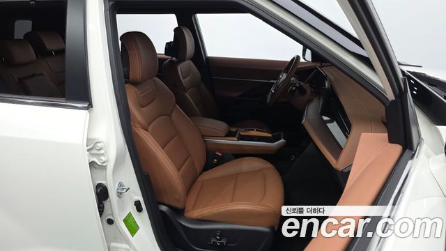 KG Mobility Torres 2025 — photo 16