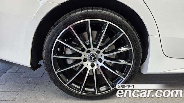 Mercedes-Benz CLS-Class 2019 — photo 5